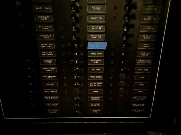 Riverdance Yacht Photos Pics 