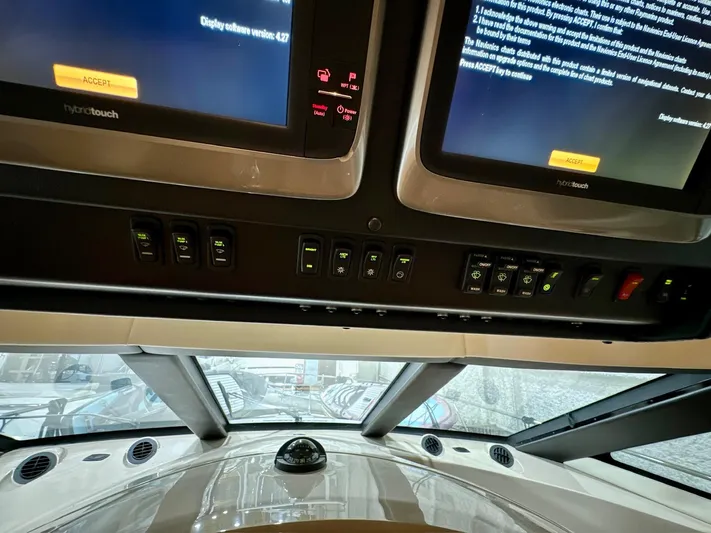 Riverdance Yacht Photos Pics 