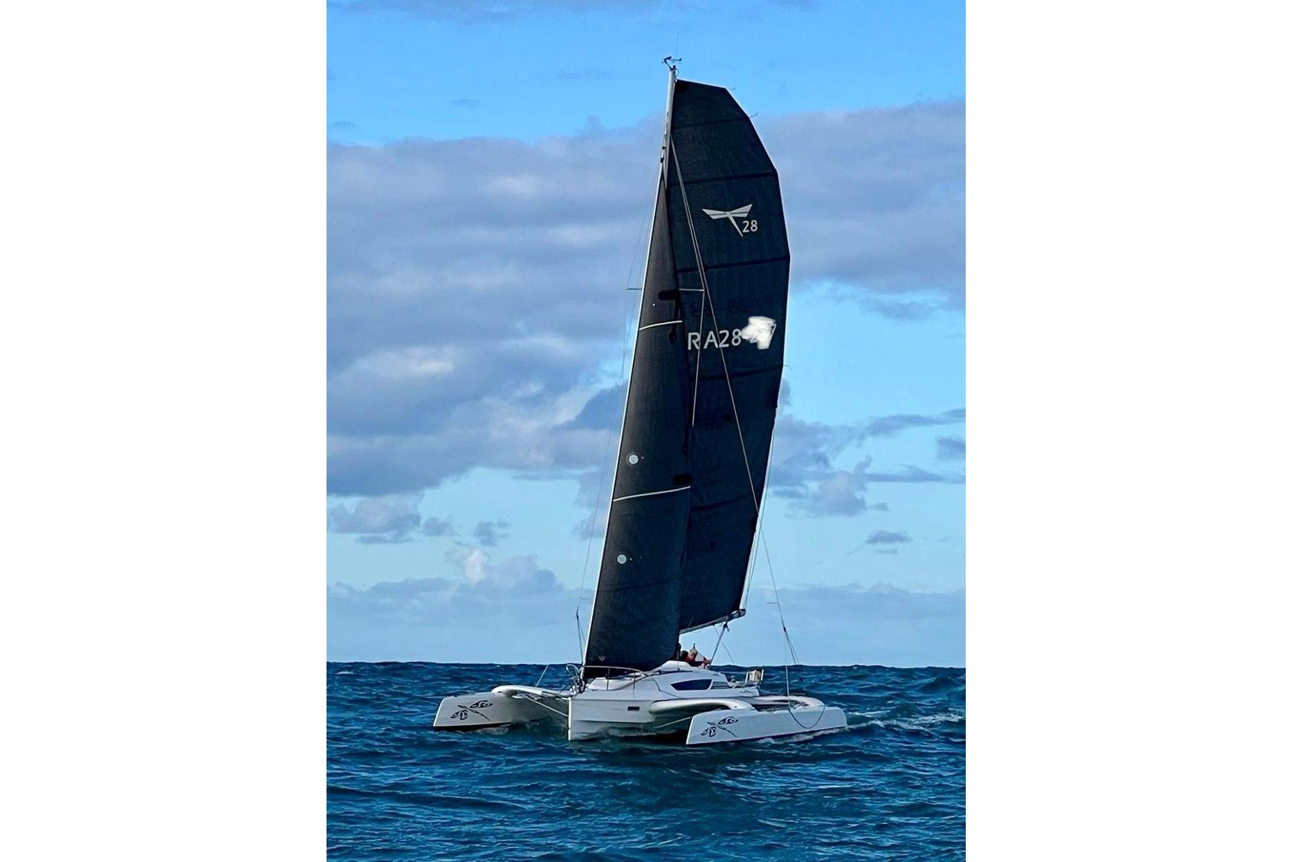 2021 Dragonfly 28 Performance