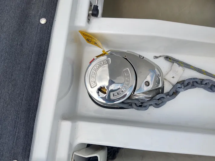 Kinsale Yacht Photos Pics Kinsale electric anchor windlass