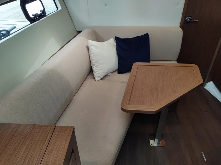 Kinsale Yacht Photos Pics Kinsale port settee and dinette