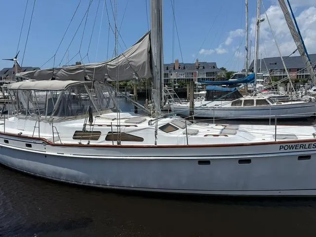 Powerless Yacht Photos Pics 