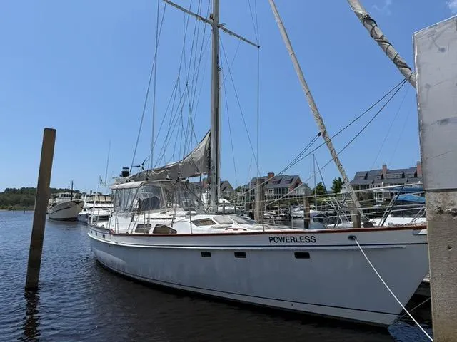 Powerless Yacht Photos Pics 