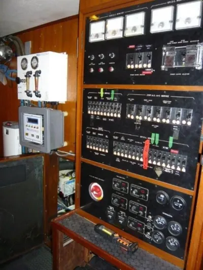 Maraya Yacht Photos Pics 