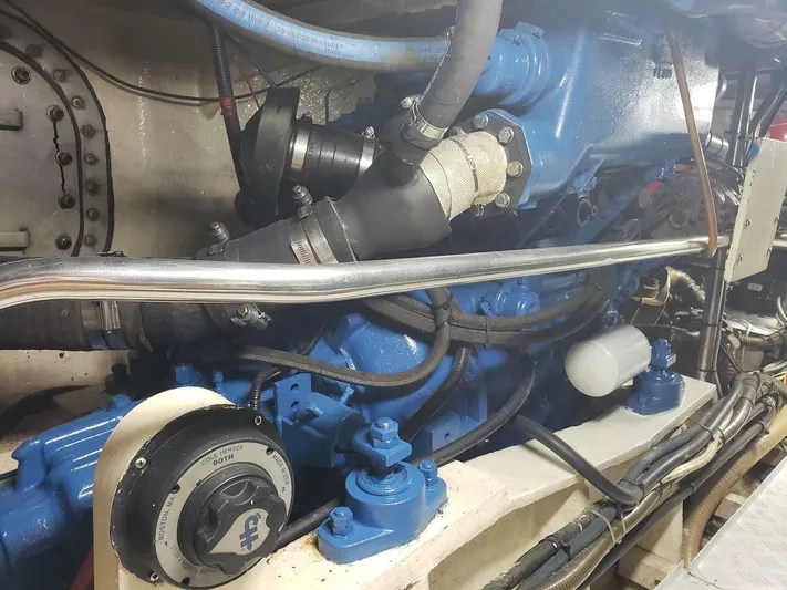 Maraya Yacht Photos Pics 