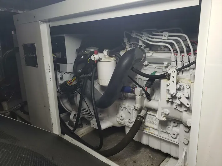 Maraya Yacht Photos Pics 