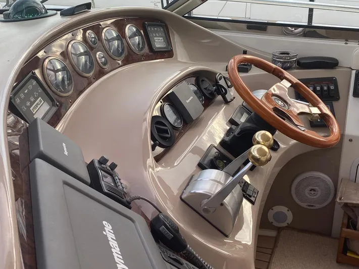  Yacht Photos Pics 92363c6d-2573-4aee-811f-42871e6af8c0-1_all_1450.jpg