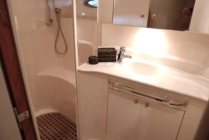  Yacht Photos Pics IMG-20241001-WA0010