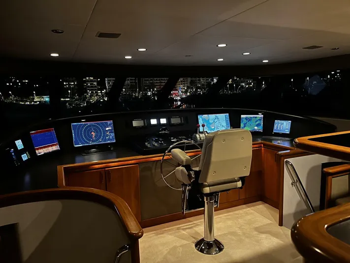 Integrity Yacht Photos Pics Luxurious 2002 Westport 112 Raised Pilot House yacht interior with advanced navigation systems.