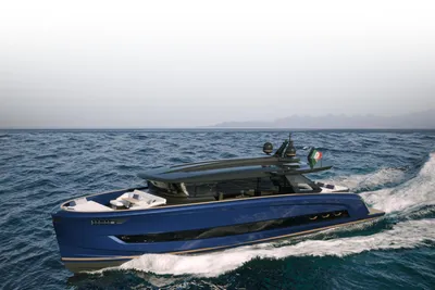 2025 Solaris Power 70 GRAND COUPE