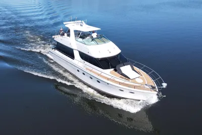 Carver 570 Voyager Pilothouse