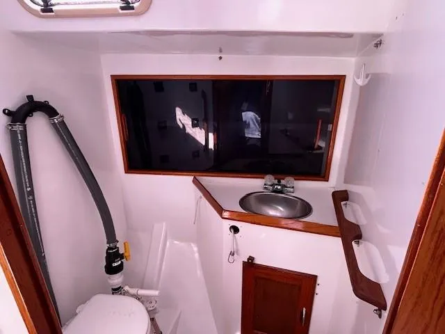 Good Trouble Yacht Photos Pics 