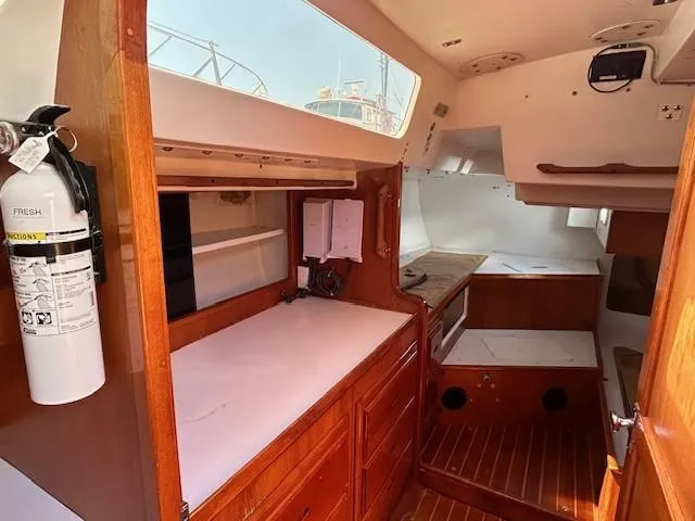 Good Trouble Yacht Photos Pics 