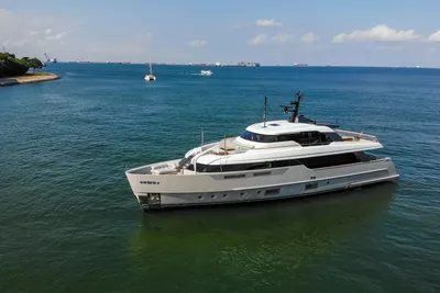 Sanlorenzo SD96