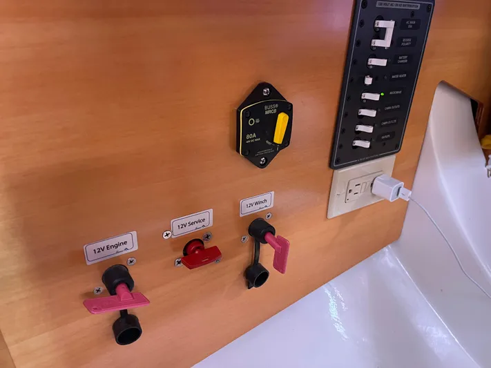 Dragonfly Yacht Photos Pics 