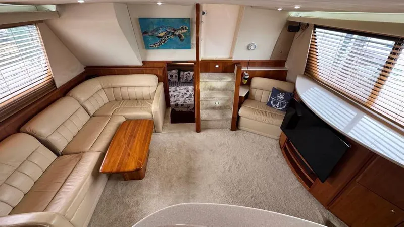 Nauti Boxer Yacht Photos Pics 30 2003 Silverton 453 Salon Facing Aft