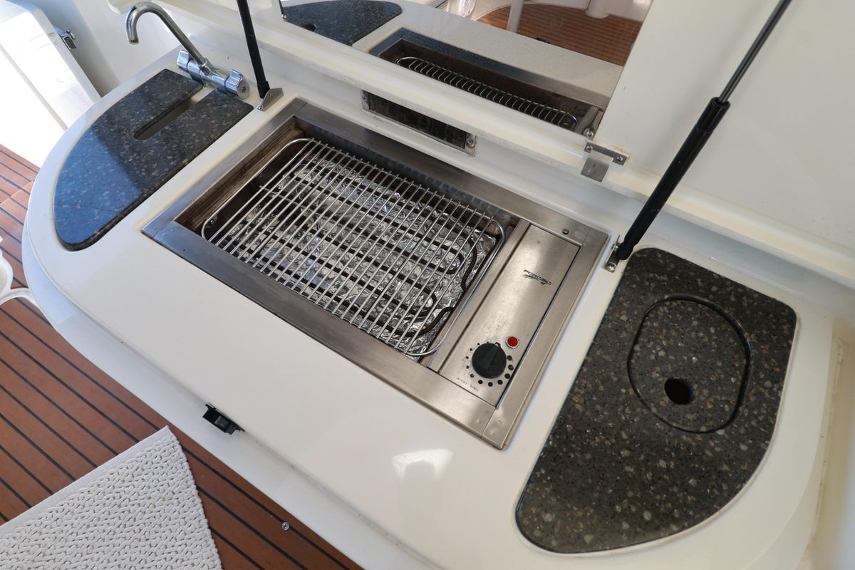 2007 Cruisers International 52 