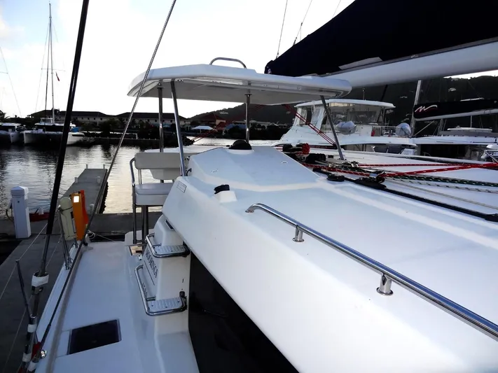 Tiana Yacht Photos Pics 