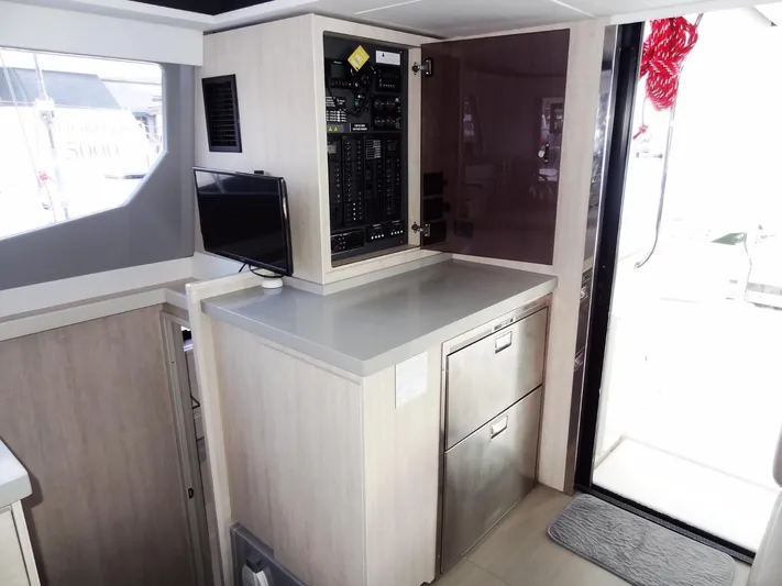 Tiana Yacht Photos Pics 