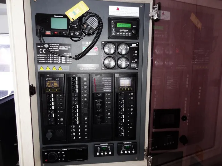 Tiana Yacht Photos Pics 