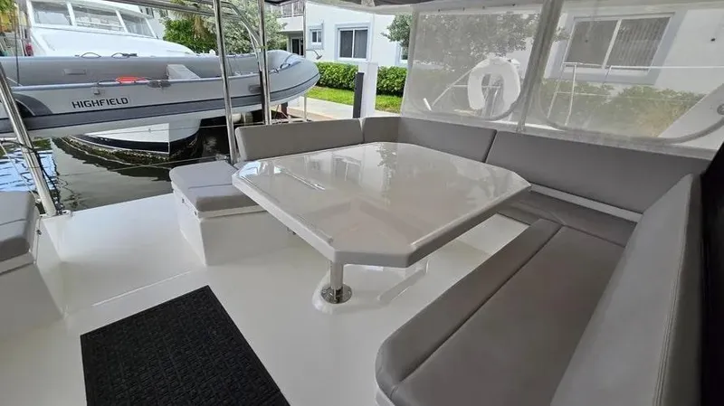 Tiana Yacht Photos Pics 