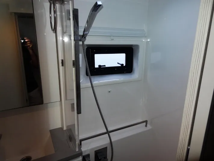 Tiana Yacht Photos Pics 