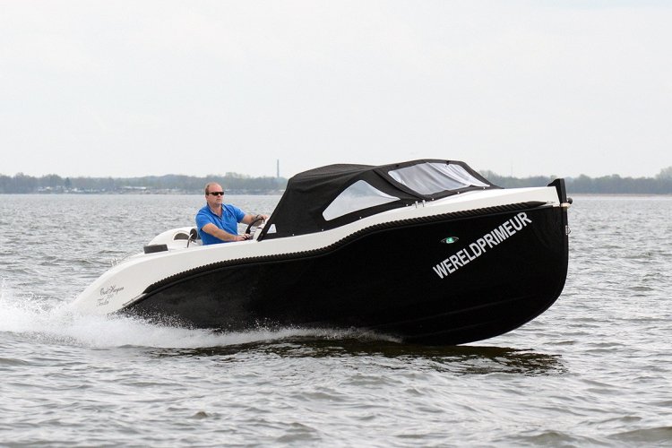 2022 Oud Huijzer 700 tender