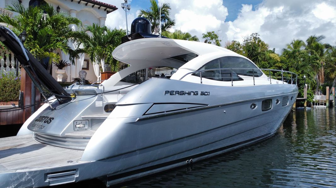 2013 Pershing 50.1