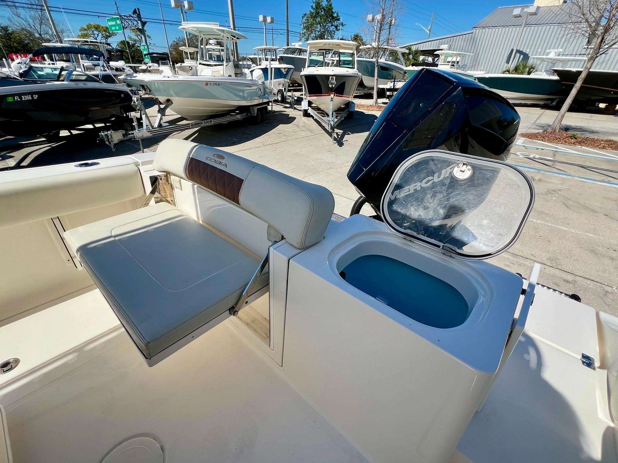 2016 Cobia 237 Center Console Center Console for sale - YachtWorld