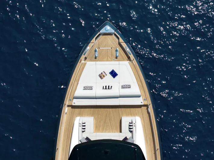 Yacht Photos Pics Top view of 2026 Pardo Yachts GT75 on blue ocean water.