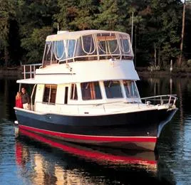  Yacht Photos Pics Manufacturer Provided Image: 400 Trawler