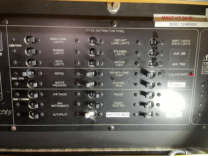 Ensenel Yacht Photos Pics 