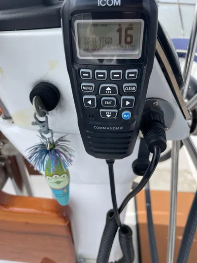 Ensenel Yacht Photos Pics 