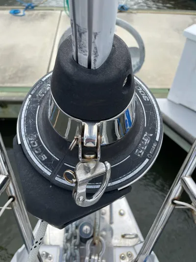 Ensenel Yacht Photos Pics 