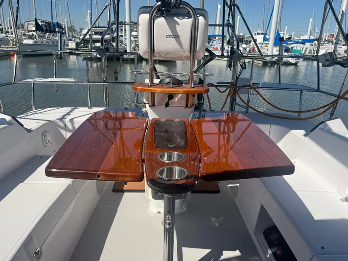 Ensenel Yacht Photos Pics 