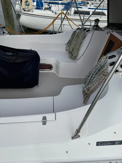 Ensenel Yacht Photos Pics 