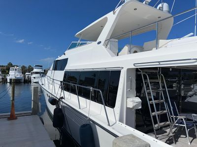 Yacht