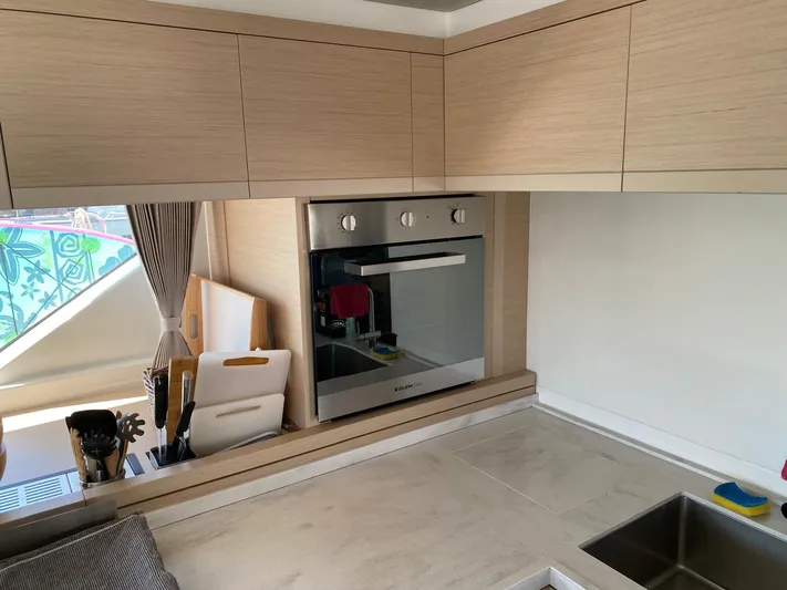 Slow Down Yacht Photos Pics 