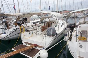 Bavaria Cruiser 33