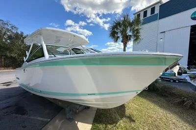 Blackfin 272 DC