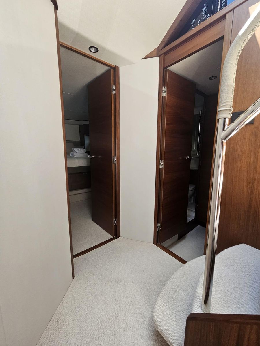 2020 Princess 62 