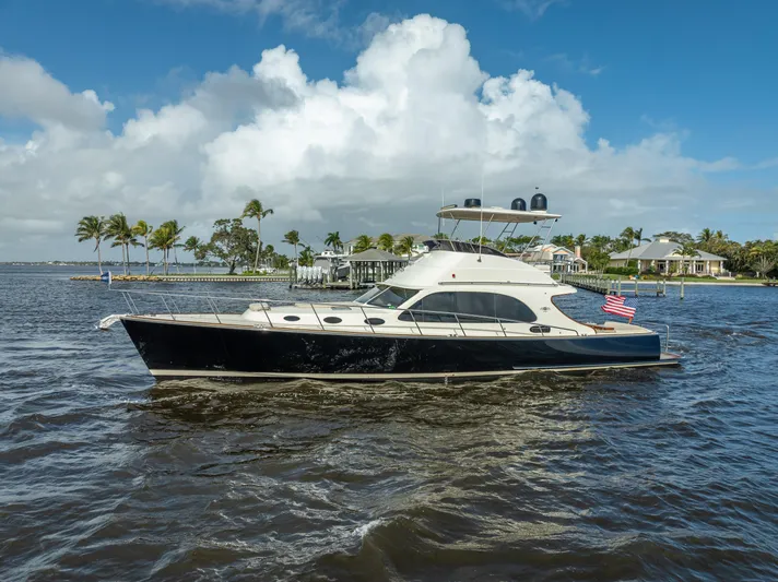 Mooretime Yacht Photos Pics 