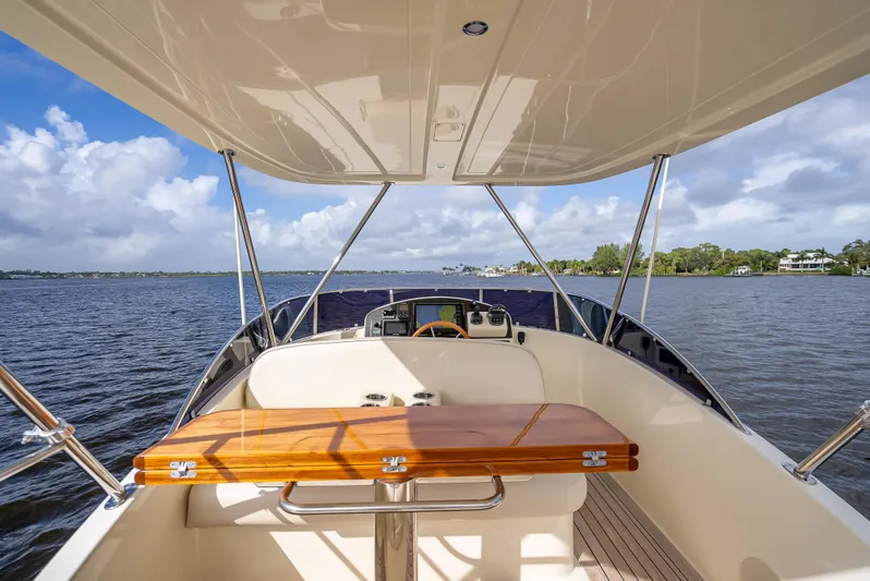 Mooretime Yacht Photos Pics 