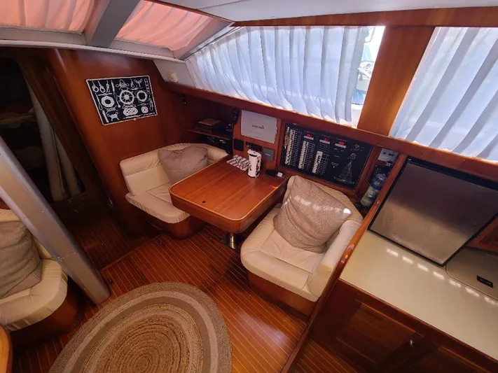 Taita I Yacht Photos Pics 