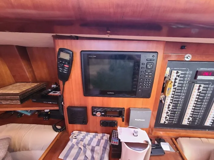 Taita I Yacht Photos Pics 