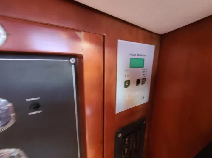 Taita I Yacht Photos Pics 