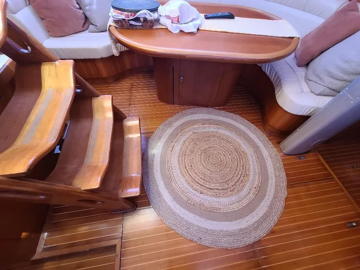 Taita I Yacht Photos Pics 