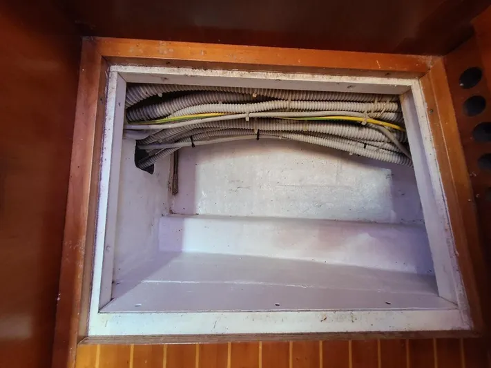 Taita I Yacht Photos Pics 