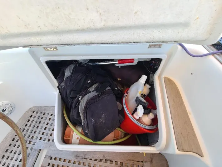 Taita I Yacht Photos Pics 