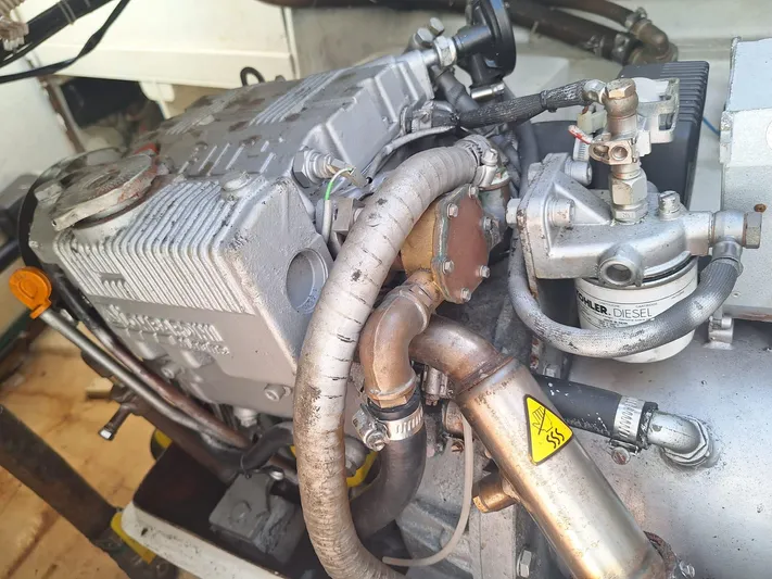 Taita I Yacht Photos Pics 